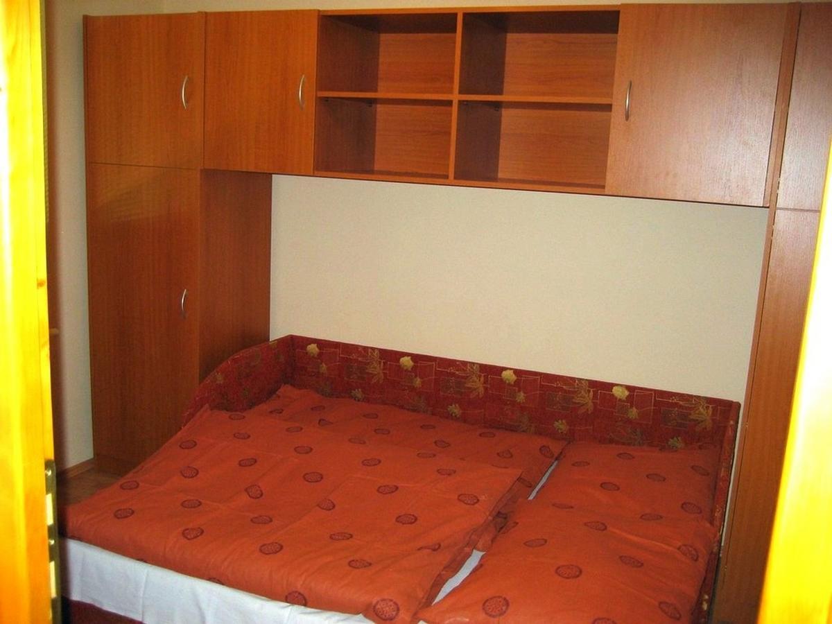 Lala Apartmanok Balatonboglár Exterior photo