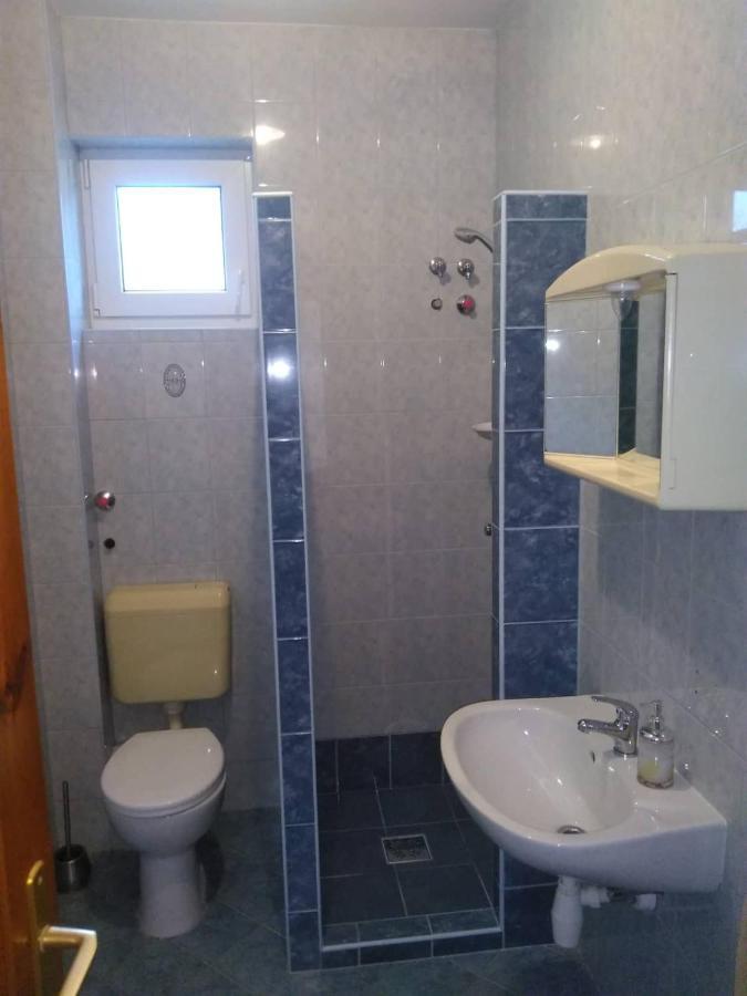 Lala Apartmanok Balatonboglár Exterior photo